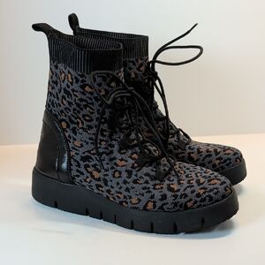 bernie mev. FX Venus Lace Up Knit Boots Size EU 38 US Size Size 7